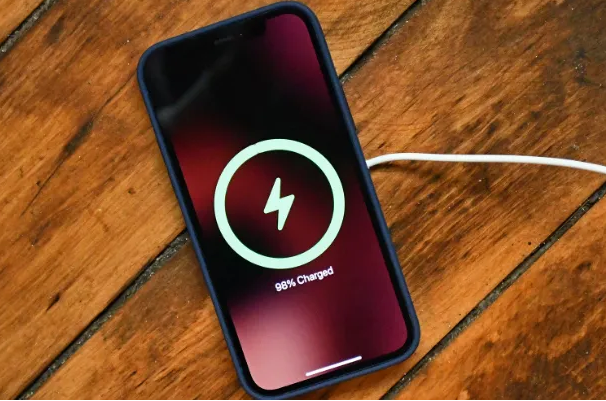 集安苹果手机维修分享iPhone如何正确充电 